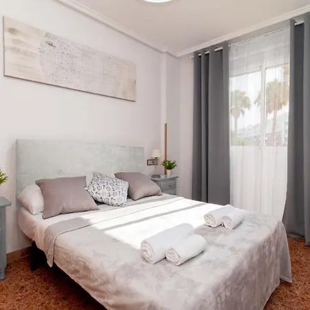 Madrid Apartment *